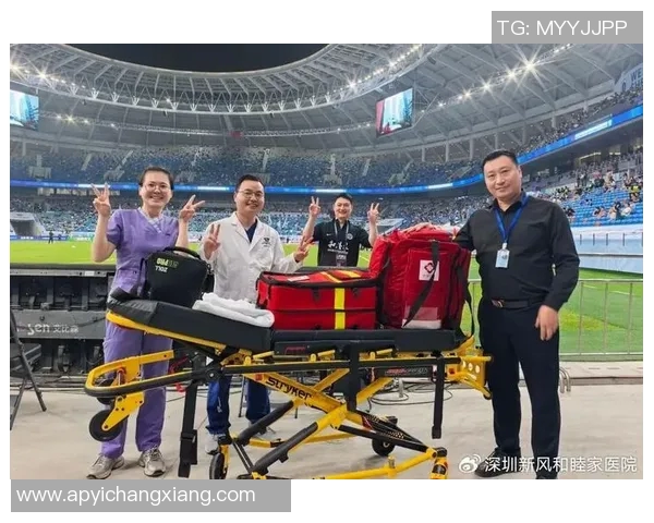 深圳足球队的默契配合与战术分析探讨